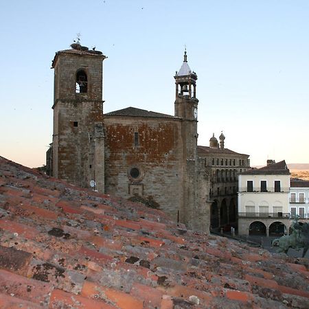 Alojamientos Plaza Mayor Trujillo Exterior foto